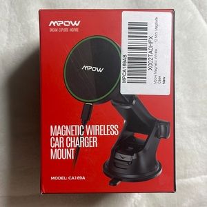 NWT Magnetic Wireless Car Charger for Iphone 12 Series